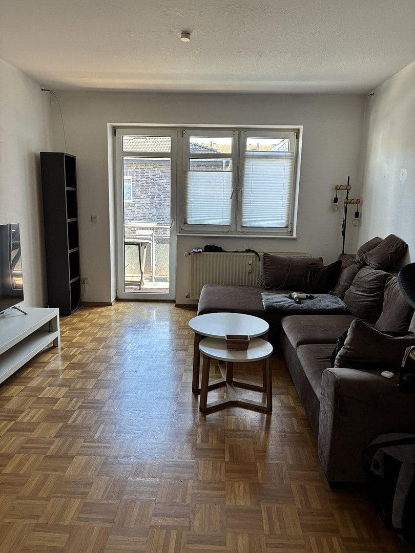 Pronájem bytu 2+1 52 m², Lange Straße 11a, Osnabrück, Dolní Sasko Pronájem bytu 2+1 52 m², Lange Straße 11a, Osnabrück, Dolní Sasko