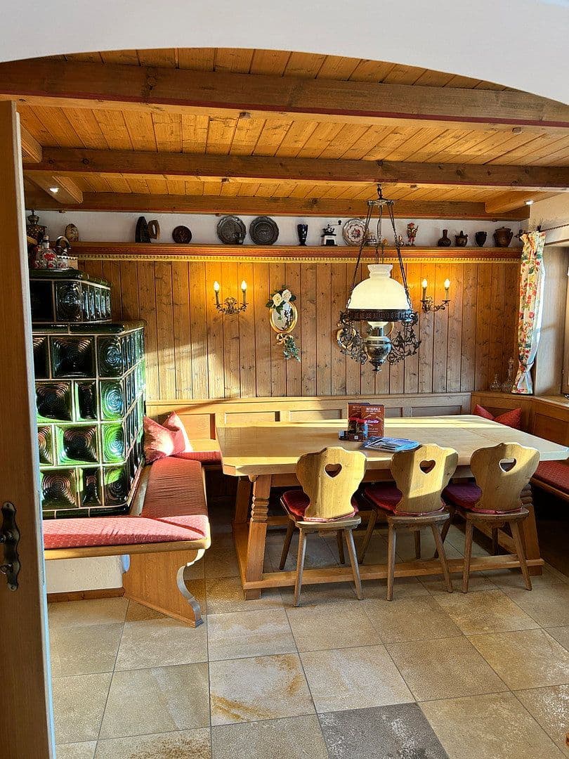 Prodej domu 220 m², pozemek 996 m², Unterwössen, Bavorsko Prodej domu 220 m², pozemek 996 m², Unterwössen, Bavorsko