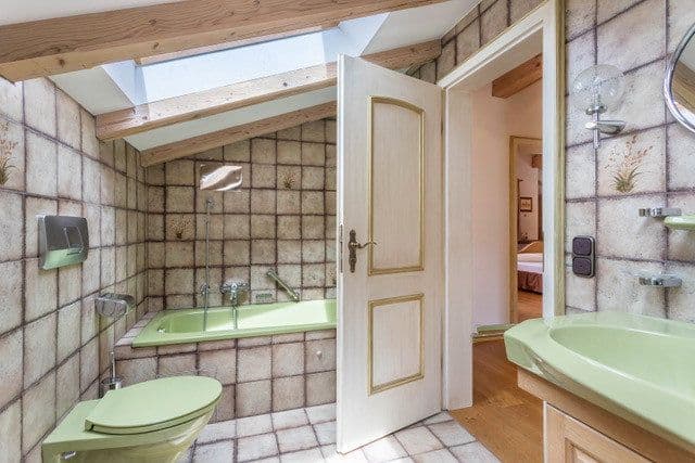 Prodej domu 220 m², pozemek 996 m², Unterwössen, Bavorsko Prodej domu 220 m², pozemek 996 m², Unterwössen, Bavorsko