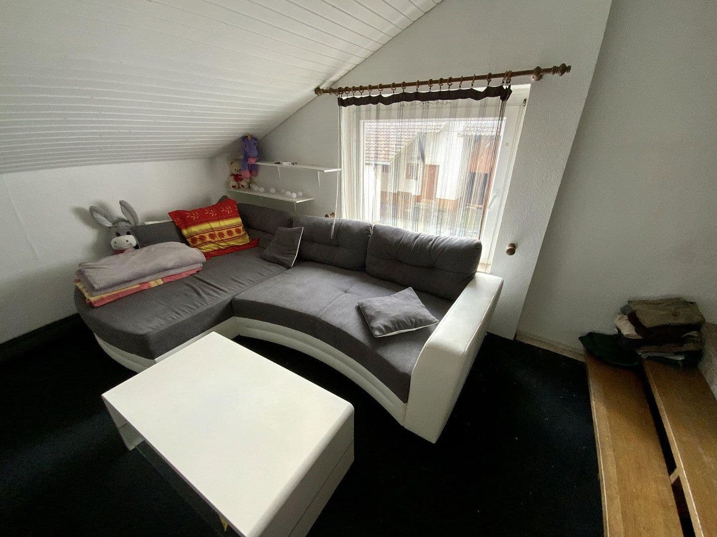 Prodej domu 170 m², pozemek 2.565 m², Ringstrasse 11, Feilbingert, Porýní-Falc Prodej domu 170 m², pozemek 2.565 m², Ringstrasse 11, Feilbingert, Porýní-Falc