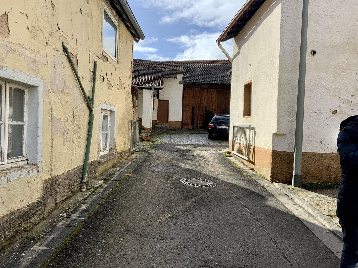 Prodej domu 170 m², pozemek 2.565 m², Ringstrasse 11, Feilbingert, Porýní-Falc Prodej domu 170 m², pozemek 2.565 m², Ringstrasse 11, Feilbingert, Porýní-Falc