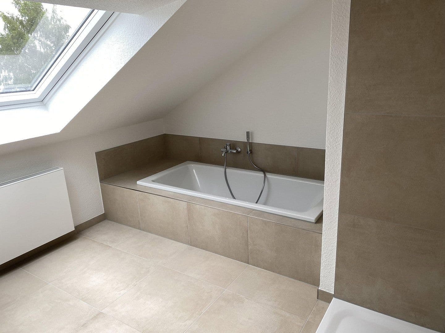 Pronájem bytu 4+kk 149 m², Rödermark, Hessen Pronájem bytu 4+kk 149 m², Rödermark, Hessen