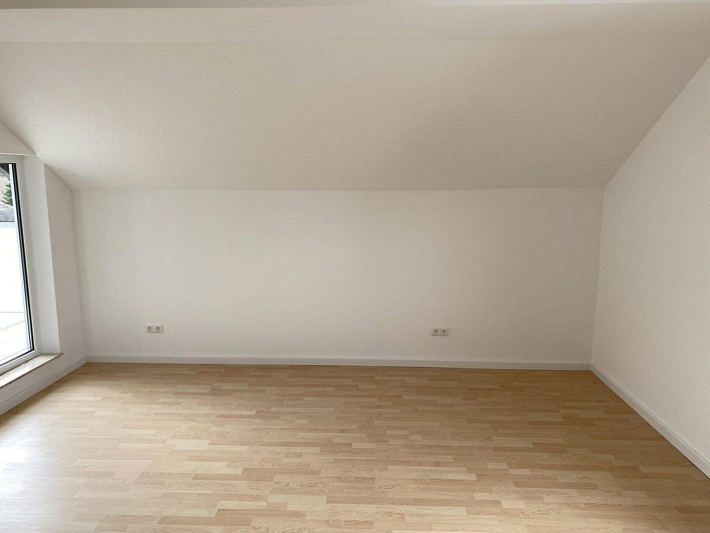 Pronájem bytu 4+kk 149 m², Rödermark, Hessen Pronájem bytu 4+kk 149 m², Rödermark, Hessen