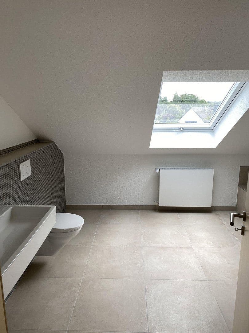 Pronájem bytu 4+kk 149 m², Rödermark, Hessen Pronájem bytu 4+kk 149 m², Rödermark, Hessen