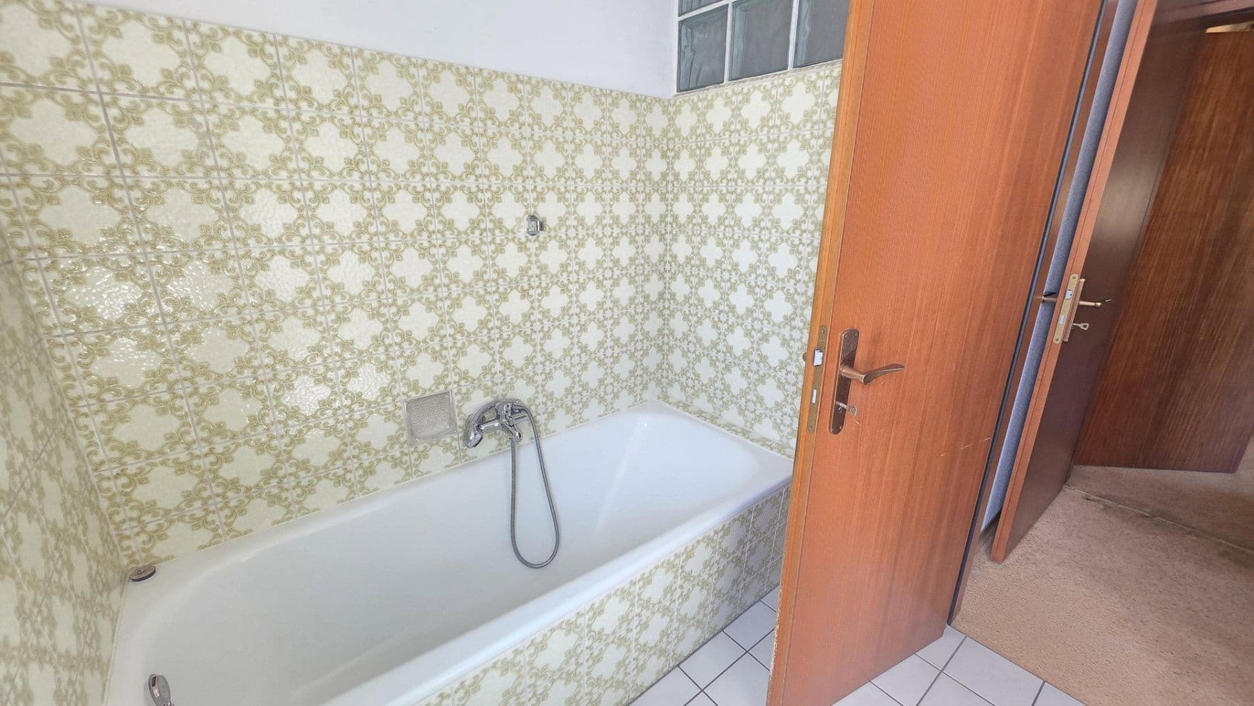 Prodej domu 143 m², pozemek 556 m², Bandelstr. 43, Herford, Severní Porýní-Vestfálsko Prodej domu 143 m², pozemek 556 m², Bandelstr. 43, Herford, Severní Porýní-Vestfálsko