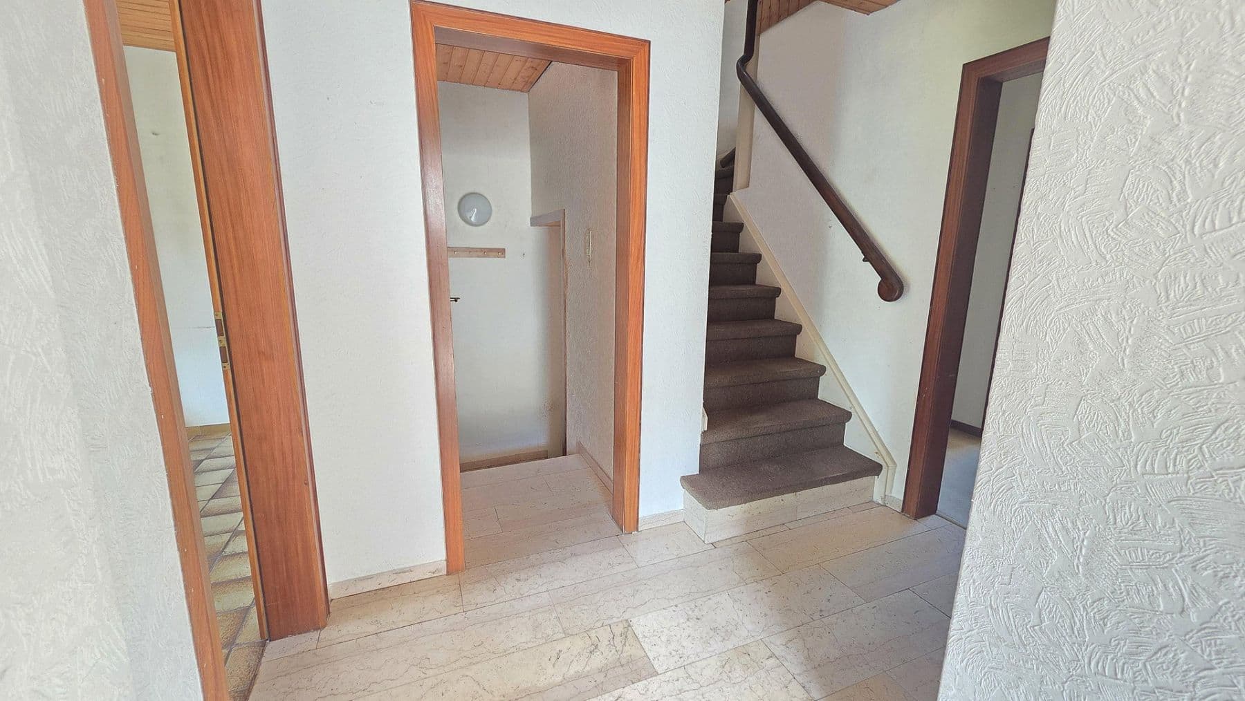 Prodej domu 143 m², pozemek 556 m², Bandelstr. 43, Herford, Severní Porýní-Vestfálsko Prodej domu 143 m², pozemek 556 m², Bandelstr. 43, Herford, Severní Porýní-Vestfálsko