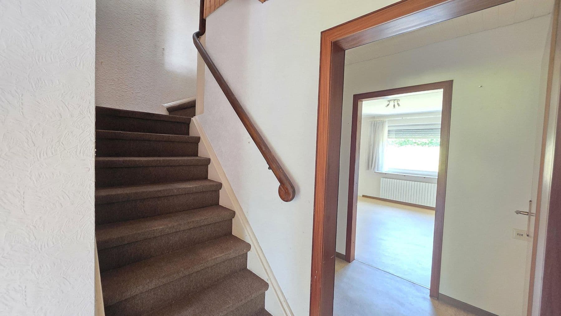 Prodej domu 143 m², pozemek 556 m², Bandelstr. 43, Herford, Severní Porýní-Vestfálsko Prodej domu 143 m², pozemek 556 m², Bandelstr. 43, Herford, Severní Porýní-Vestfálsko