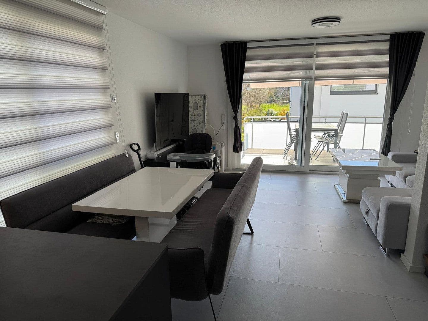 Pronájem bytu 5+kk 111 m², Heimsheim, Bádensko-Württembersko Pronájem bytu 5+kk 111 m², Heimsheim, Bádensko-Württembersko