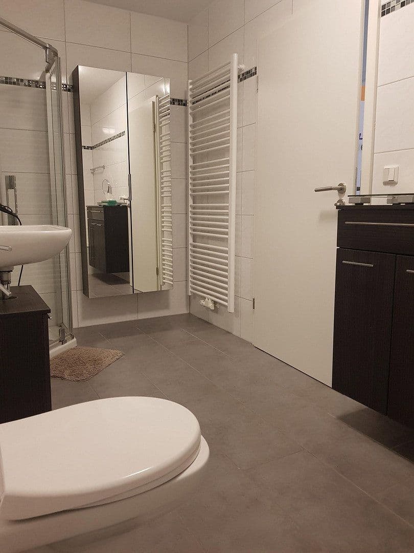 Pronájem bytu 3+1 100 m², Berliner Platz 7A, Würzburg, Bavorsko Pronájem bytu 3+1 100 m², Berliner Platz 7A, Würzburg, Bavorsko