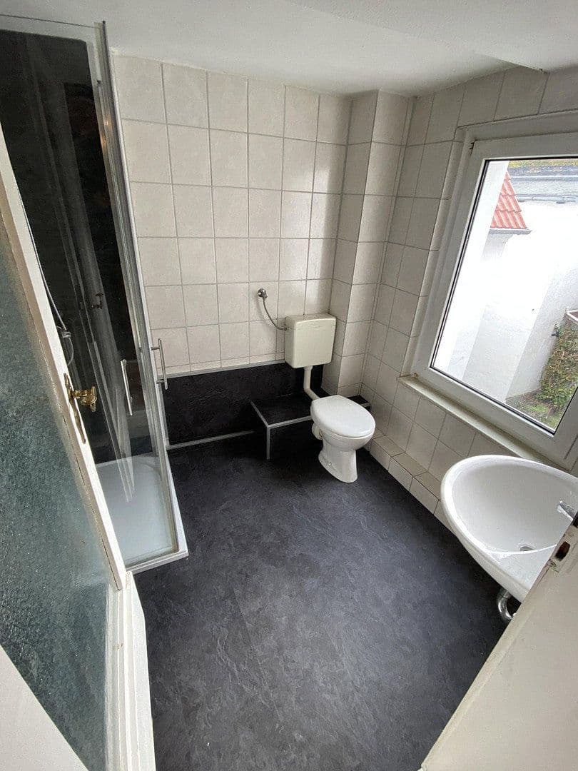 Pronájem bytu 3+1 66 m², Leipziger Straße 8, Bad Schmiedeberg, Sasko-Anhaltsko Pronájem bytu 3+1 66 m², Leipziger Straße 8, Bad Schmiedeberg, Sasko-Anhaltsko