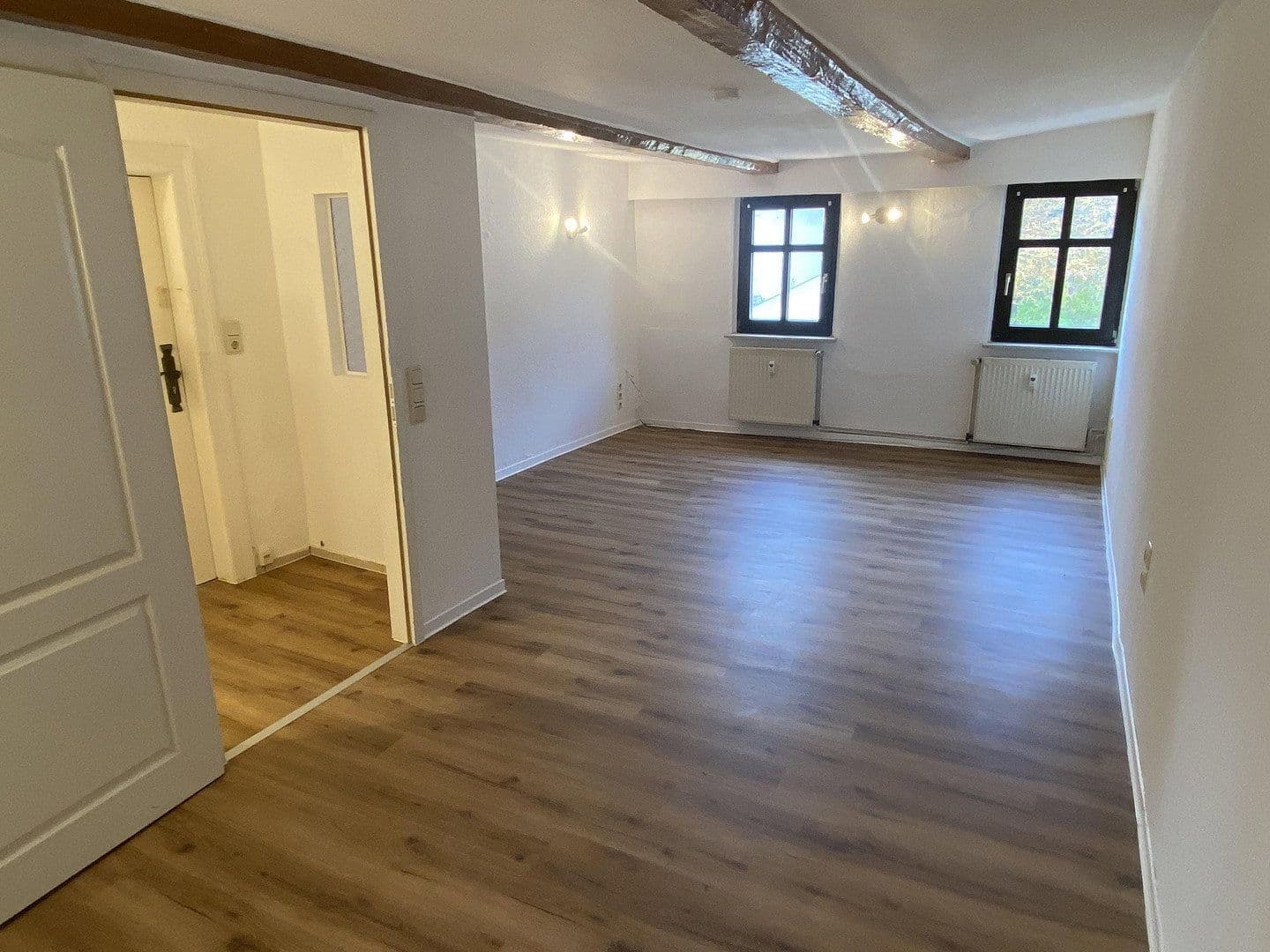 Pronájem bytu 3+1 66 m², Leipziger Straße 8, Bad Schmiedeberg, Sasko-Anhaltsko Pronájem bytu 3+1 66 m², Leipziger Straße 8, Bad Schmiedeberg, Sasko-Anhaltsko