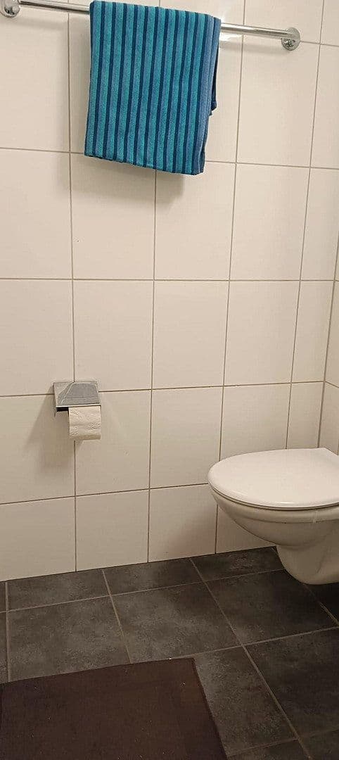 Prodej bytu 1+1 30 m², Tucholskystr. 79, Frankfurt, Hessen Prodej bytu 1+1 30 m², Tucholskystr. 79, Frankfurt, Hessen