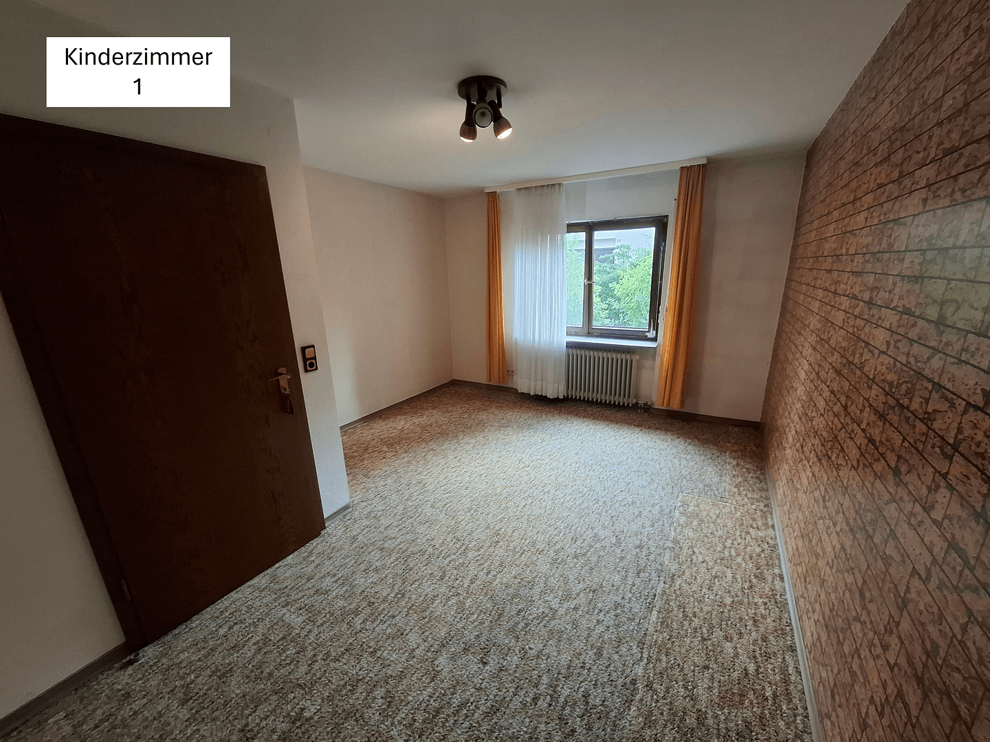 Prodej bytu 6+1 145 m², Hechingen, Bádensko-Württembersko Prodej bytu 6+1 145 m², Hechingen, Bádensko-Württembersko