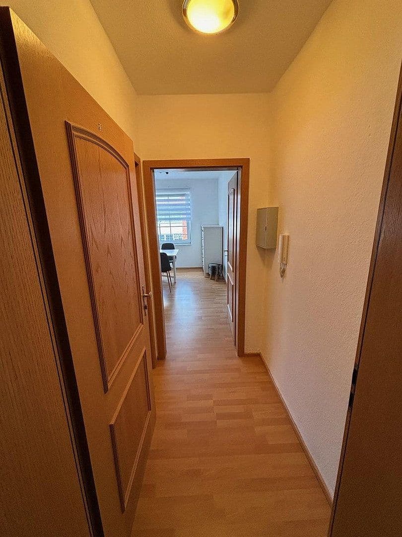 Pronájem bytu 1+1 30 m², Am Windknollen 6, Jena, Durynsko Pronájem bytu 1+1 30 m², Am Windknollen 6, Jena, Durynsko