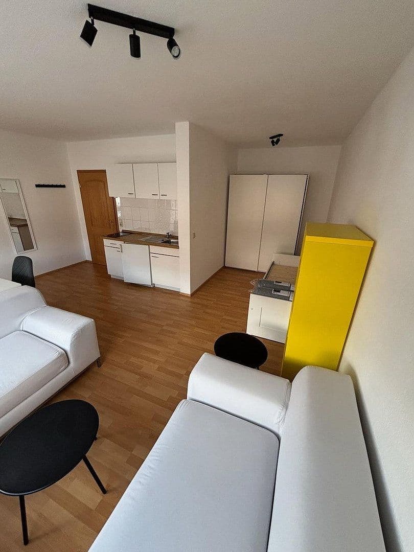 Pronájem bytu 1+1 30 m², Am Windknollen 6, Jena, Durynsko Pronájem bytu 1+1 30 m², Am Windknollen 6, Jena, Durynsko