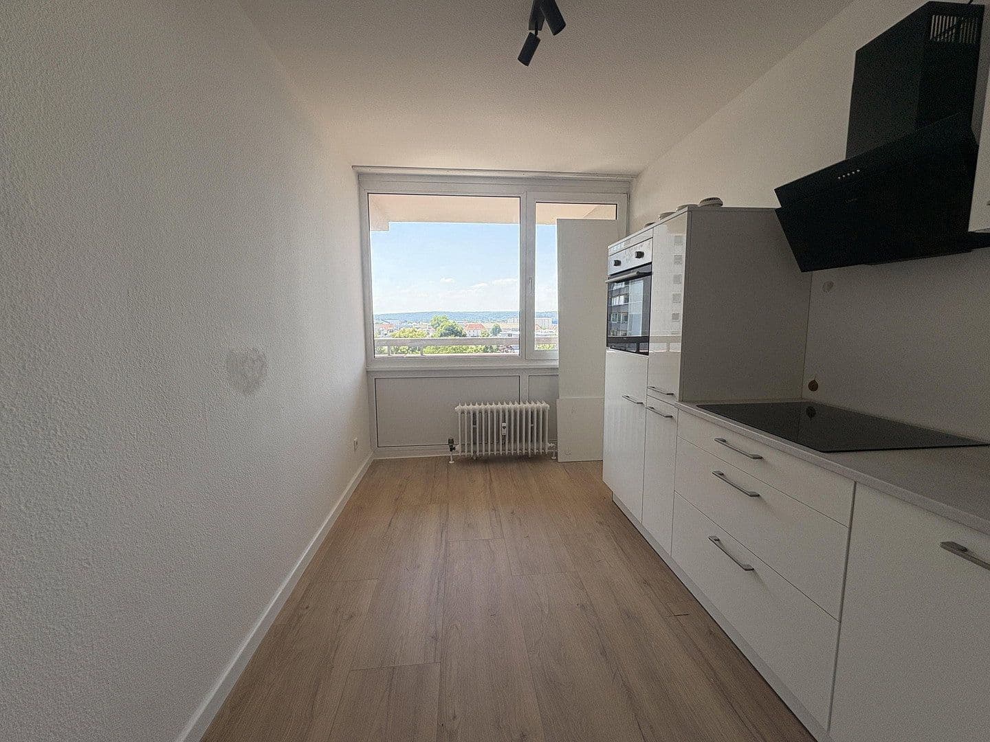 Pronájem bytu 3+1 90 m², Siemensstraße 39, Bamberg, Bavorsko Pronájem bytu 3+1 90 m², Siemensstraße 39, Bamberg, Bavorsko