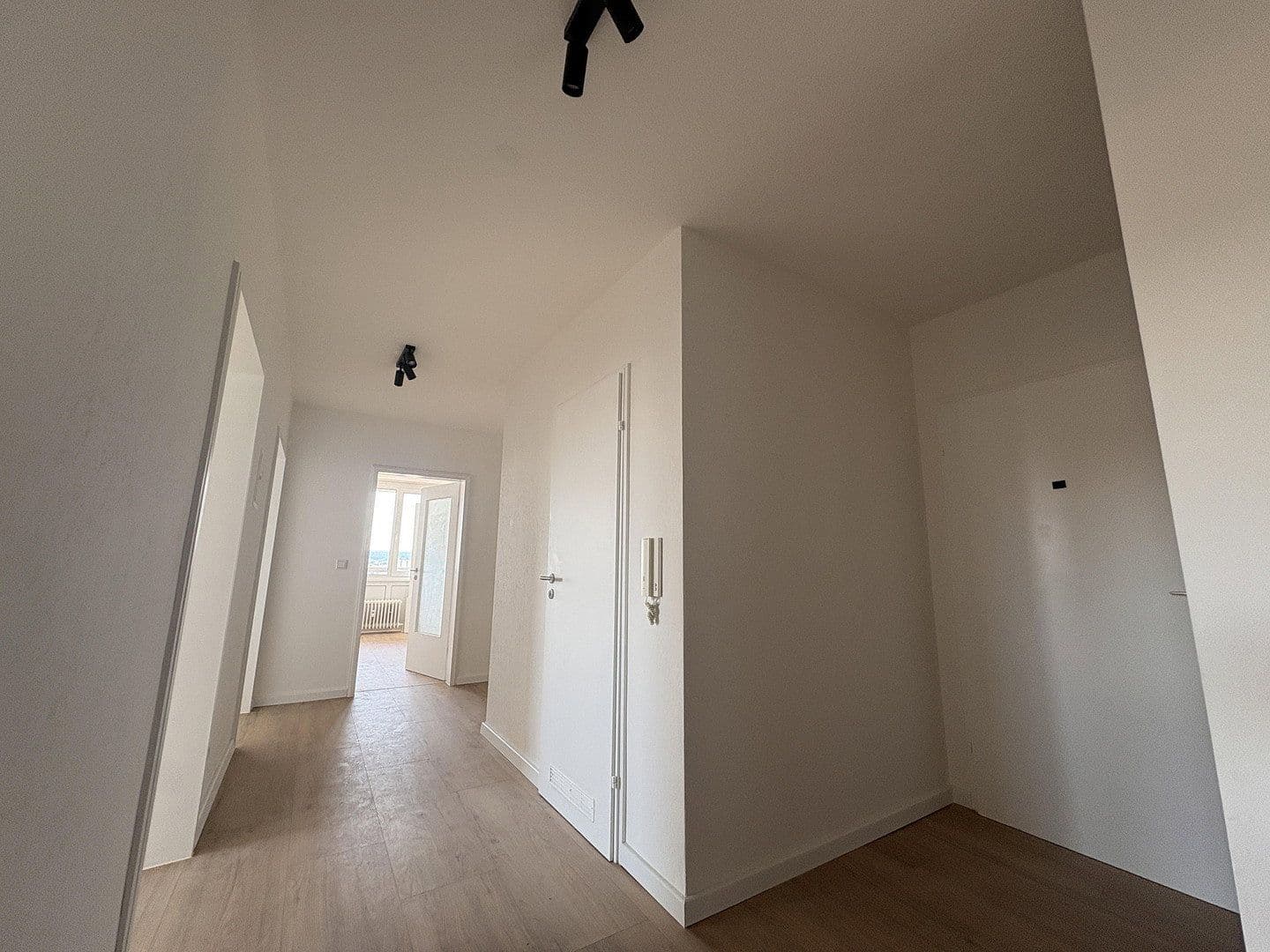 Pronájem bytu 3+1 90 m², Siemensstraße 39, Bamberg, Bavorsko Pronájem bytu 3+1 90 m², Siemensstraße 39, Bamberg, Bavorsko