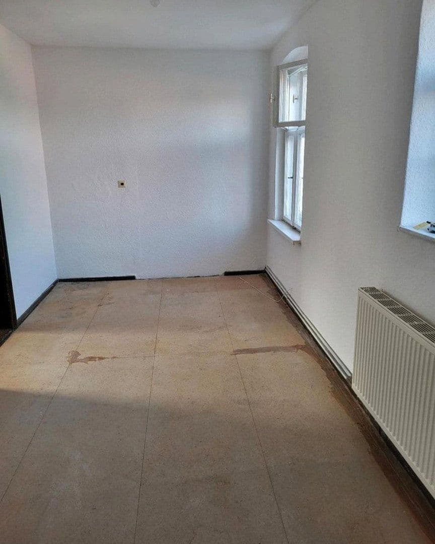 Prodej domu 100 m², pozemek 6.690 m², Kaden 6, Luckau, Braniborsko Prodej domu 100 m², pozemek 6.690 m², Kaden 6, Luckau, Braniborsko