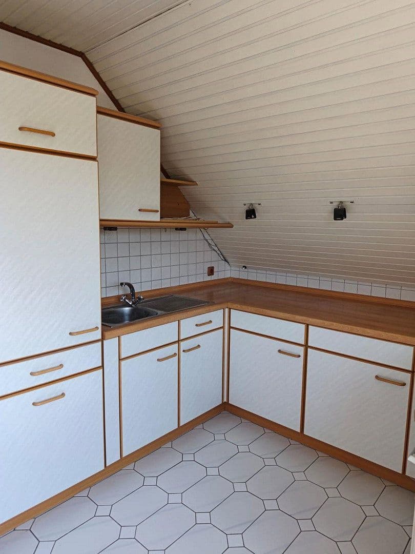 Prodej domu 161 m², pozemek 981 m², Kiebitzreihe 6, Šlesvik, Šlesvicko-Holštýnsko Prodej domu 161 m², pozemek 981 m², Kiebitzreihe 6, Šlesvik, Šlesvicko-Holštýnsko