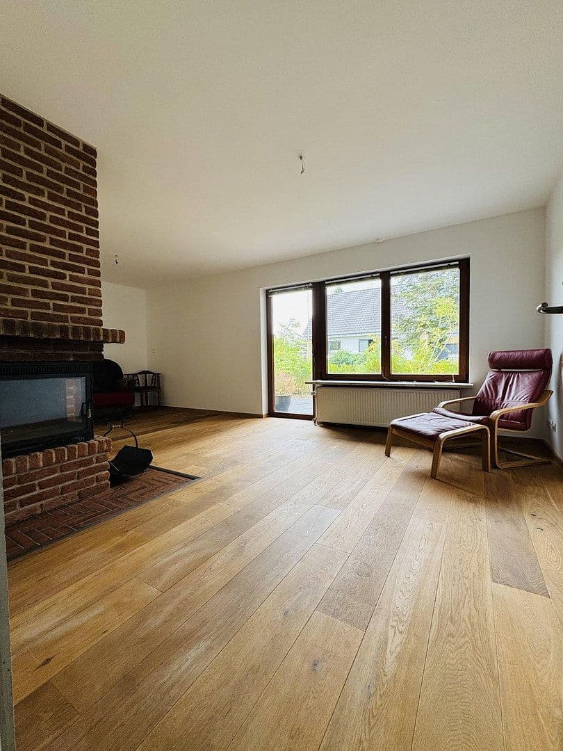 Prodej domu 161 m², pozemek 981 m², Kiebitzreihe 6, Šlesvik, Šlesvicko-Holštýnsko Prodej domu 161 m², pozemek 981 m², Kiebitzreihe 6, Šlesvik, Šlesvicko-Holštýnsko