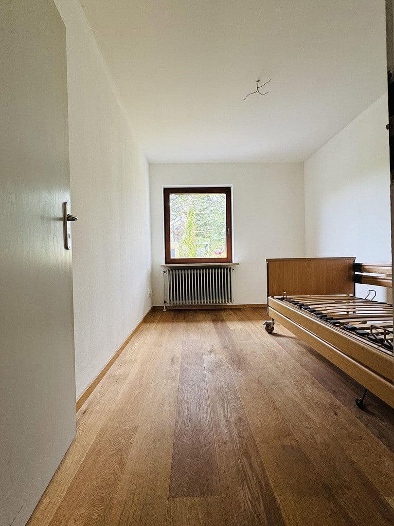 Prodej domu 161 m², pozemek 981 m², Kiebitzreihe 6, Šlesvik, Šlesvicko-Holštýnsko Prodej domu 161 m², pozemek 981 m², Kiebitzreihe 6, Šlesvik, Šlesvicko-Holštýnsko