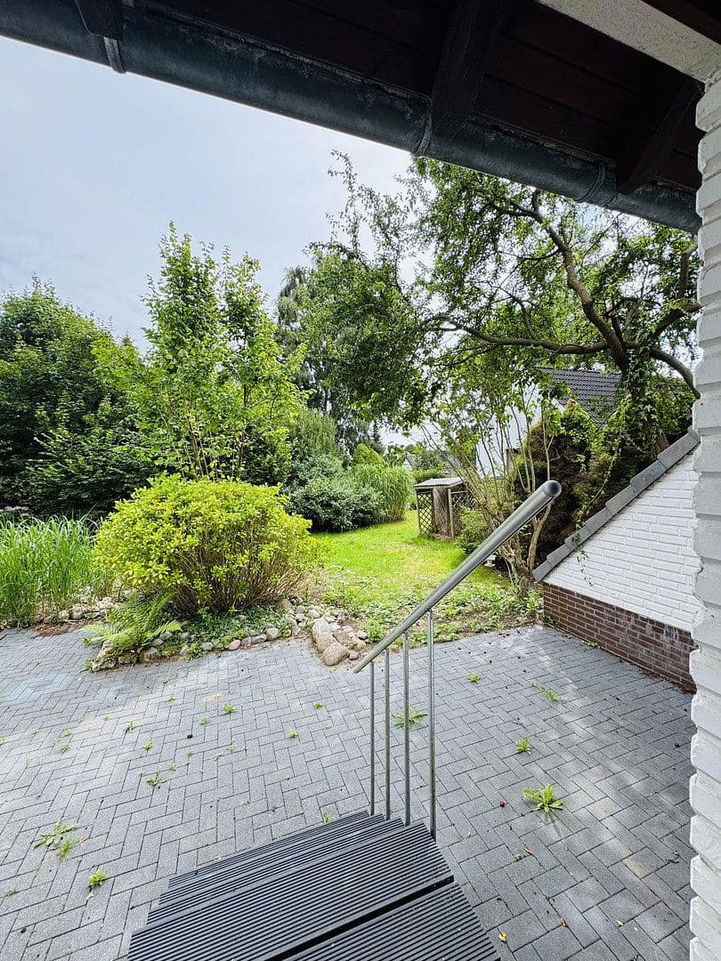 Prodej domu 161 m², pozemek 981 m², Kiebitzreihe 6, Šlesvik, Šlesvicko-Holštýnsko Prodej domu 161 m², pozemek 981 m², Kiebitzreihe 6, Šlesvik, Šlesvicko-Holštýnsko