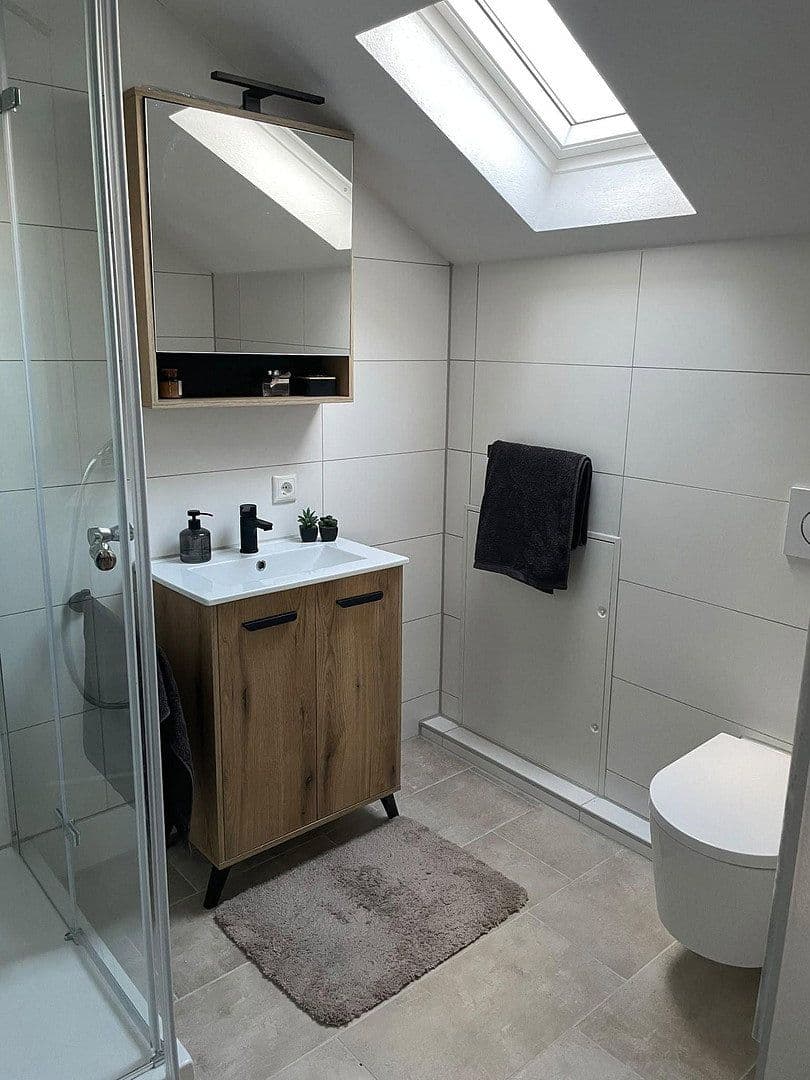 Pronájem bytu 2+1 35 m², Heidenheim an der Brenz, Bádensko-Württembersko Pronájem bytu 2+1 35 m², Heidenheim an der Brenz, Bádensko-Württembersko