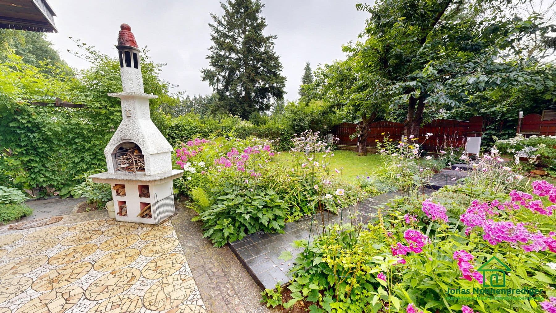 Prodej domu 49 m², pozemek 393 m², An der Crivitzer Chaussee 1d, Pinnow, Mecklenburg-Vorpommern Prodej domu 49 m², pozemek 393 m², An der Crivitzer Chaussee 1d, Pinnow, Mecklenburg-Vorpommern