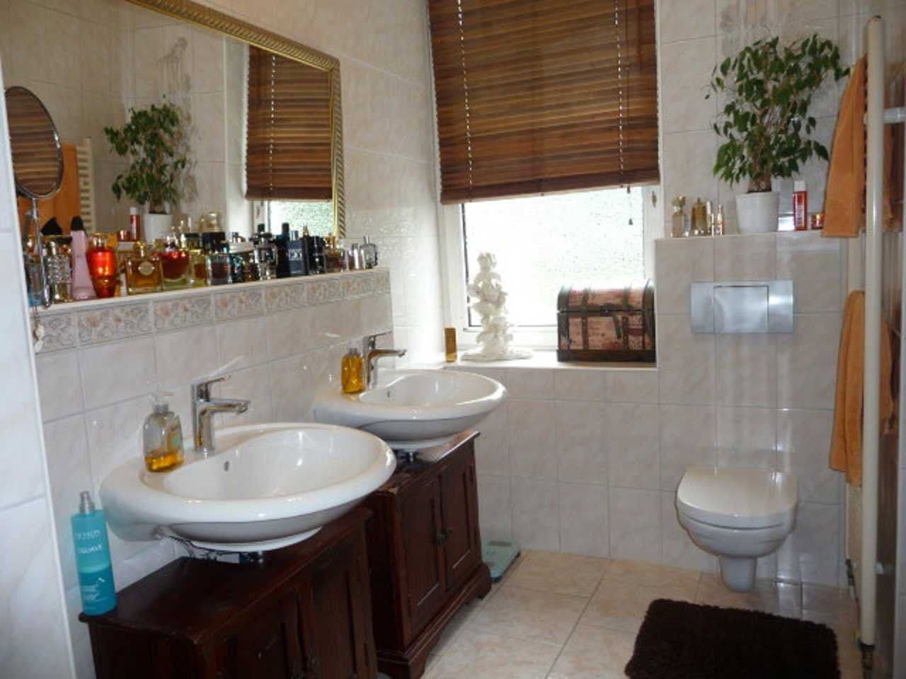 Prodej domu 260 m², pozemek 665 m², Neumünster, Šlesvicko-Holštýnsko Prodej domu 260 m², pozemek 665 m², Neumünster, Šlesvicko-Holštýnsko
