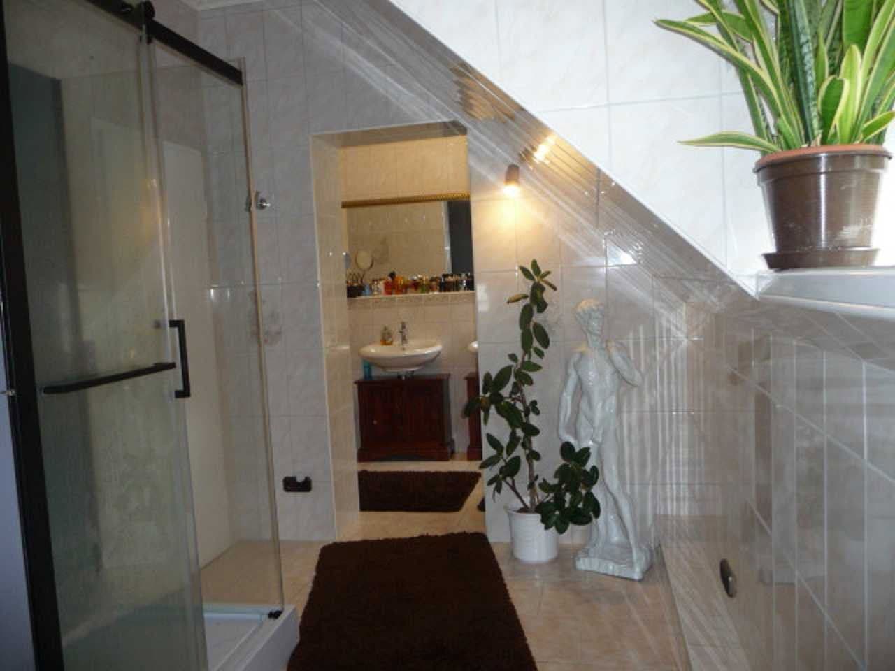 Prodej domu 260 m², pozemek 665 m², Neumünster, Šlesvicko-Holštýnsko Prodej domu 260 m², pozemek 665 m², Neumünster, Šlesvicko-Holštýnsko