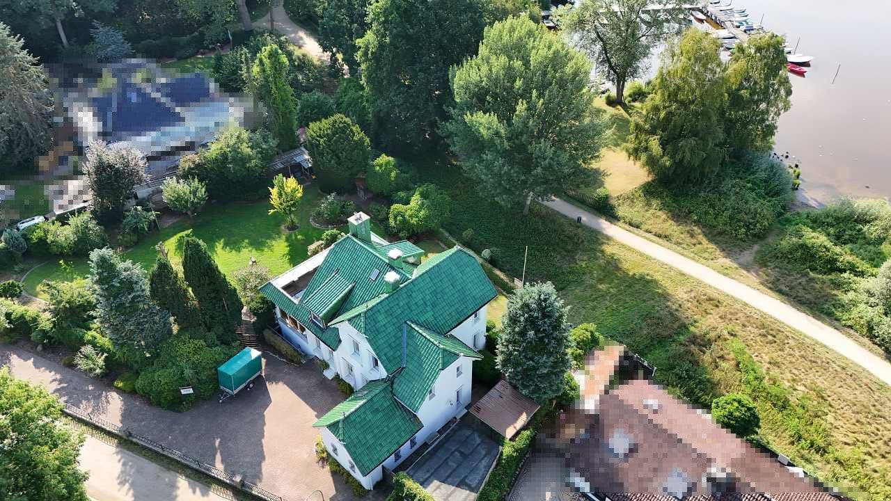 Prodej domu 260 m², pozemek 665 m², Strandallee 5a, Neumünster, Šlesvicko-Holštýnsko Prodej domu 260 m², pozemek 665 m², Strandallee 5a, Neumünster, Šlesvicko-Holštýnsko