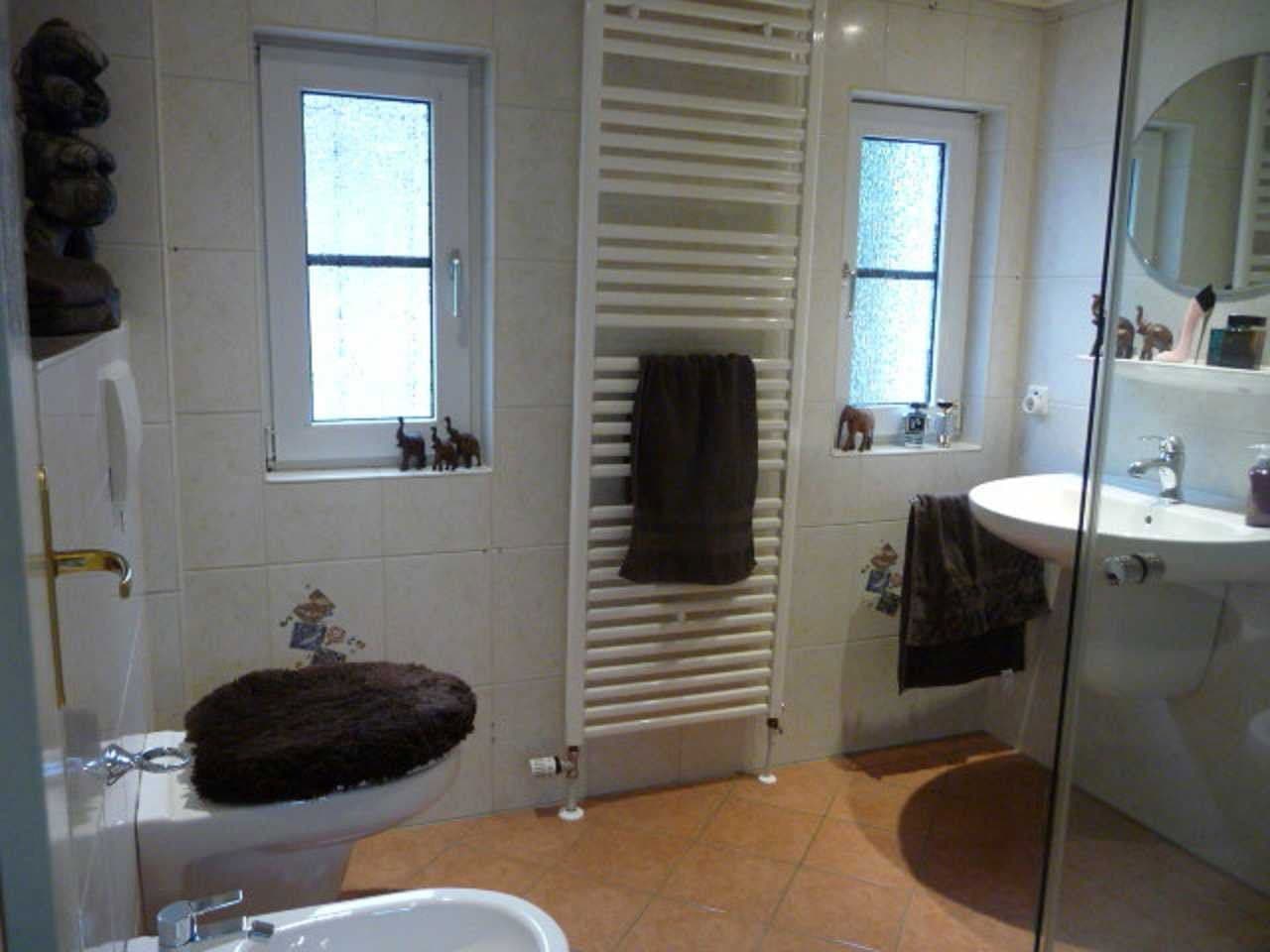 Prodej domu 260 m², pozemek 665 m², Neumünster, Šlesvicko-Holštýnsko Prodej domu 260 m², pozemek 665 m², Neumünster, Šlesvicko-Holštýnsko