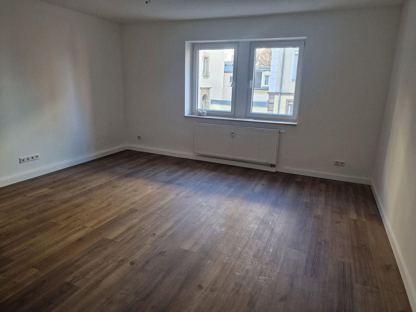 Pronájem bytu 2+1 57 m², Osianderstr. 1, Nürnberg, Bavorsko Pronájem bytu 2+1 57 m², Osianderstr. 1, Nürnberg, Bavorsko