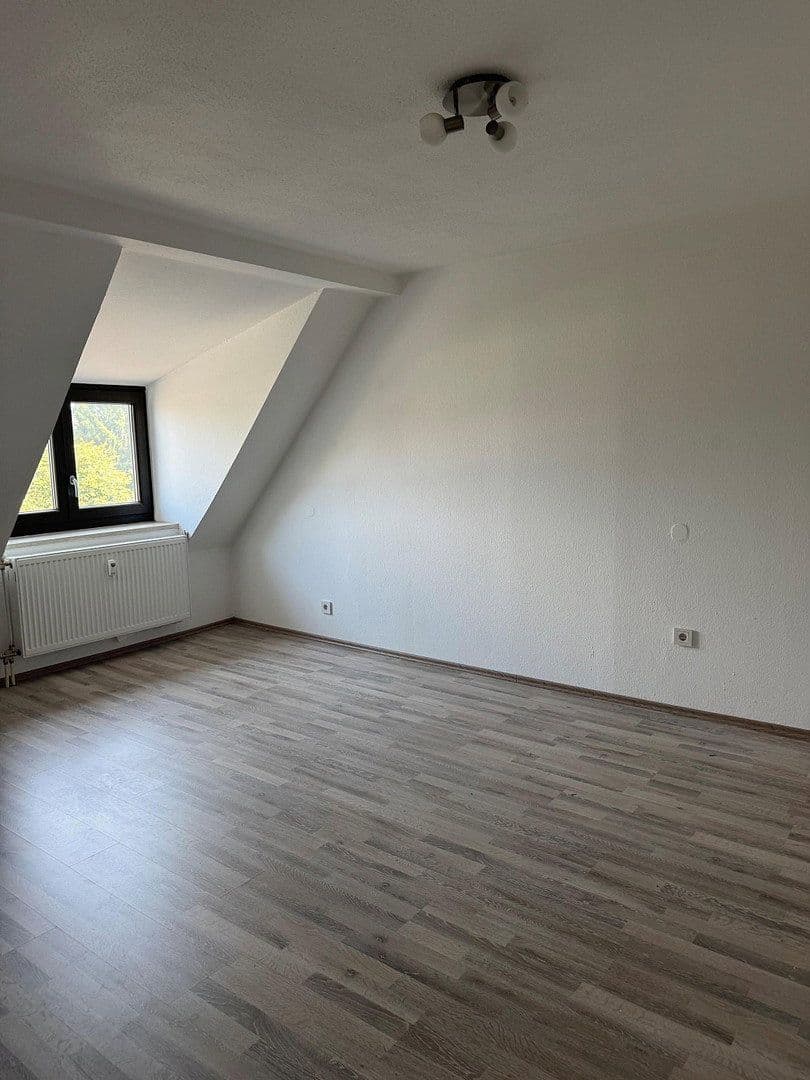 Pronájem bytu 4+kk 110 m², Ostheim 52, Regensburg, Bavorsko Pronájem bytu 4+kk 110 m², Ostheim 52, Regensburg, Bavorsko