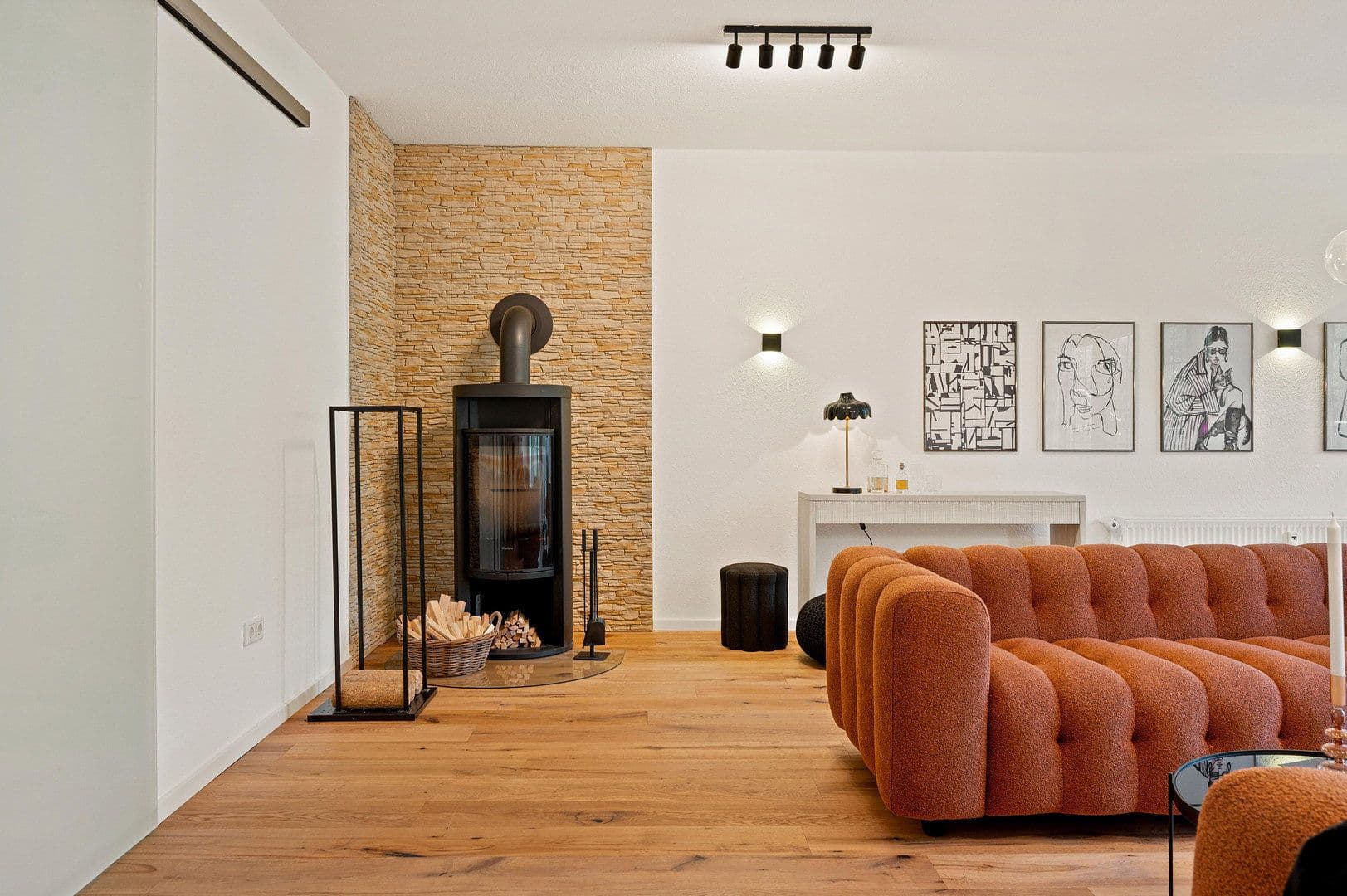 Prodej bytu 4+1 159 m², Bensheimerstraße 1-3, Lorsch, Hessen Prodej bytu 4+1 159 m², Bensheimerstraße 1-3, Lorsch, Hessen