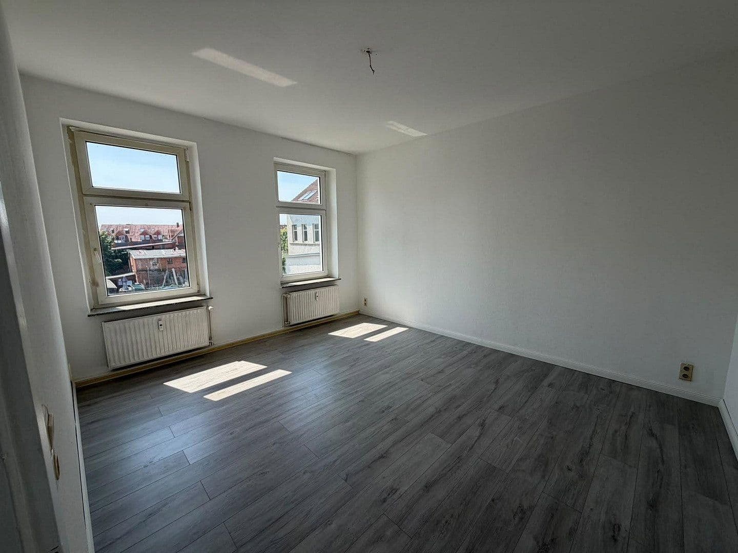 Pronájem bytu 3+1 82 m², Bahnstraße 92, Wittenberge, Braniborsko Pronájem bytu 3+1 82 m², Bahnstraße 92, Wittenberge, Braniborsko