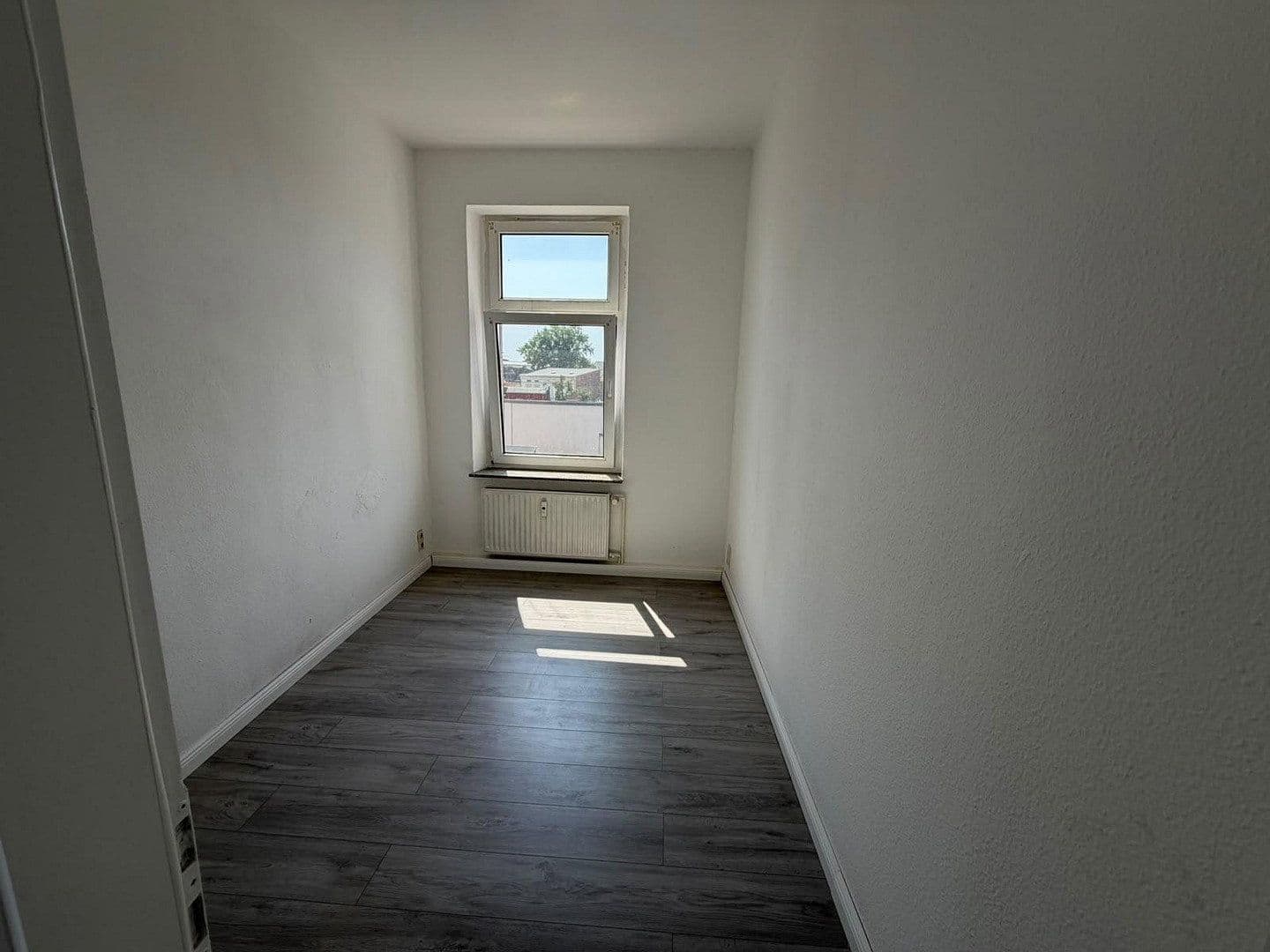 Pronájem bytu 3+1 82 m², Bahnstraße 92, Wittenberge, Braniborsko Pronájem bytu 3+1 82 m², Bahnstraße 92, Wittenberge, Braniborsko