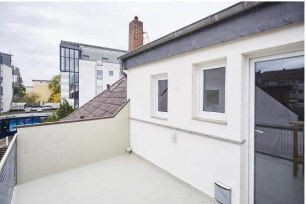 Pronájem bytu 4+1 103 m², Darmstadt, Hessen Pronájem bytu 4+1 103 m², Darmstadt, Hessen