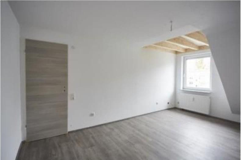 Pronájem bytu 4+1 103 m², Darmstadt, Hessen Pronájem bytu 4+1 103 m², Darmstadt, Hessen