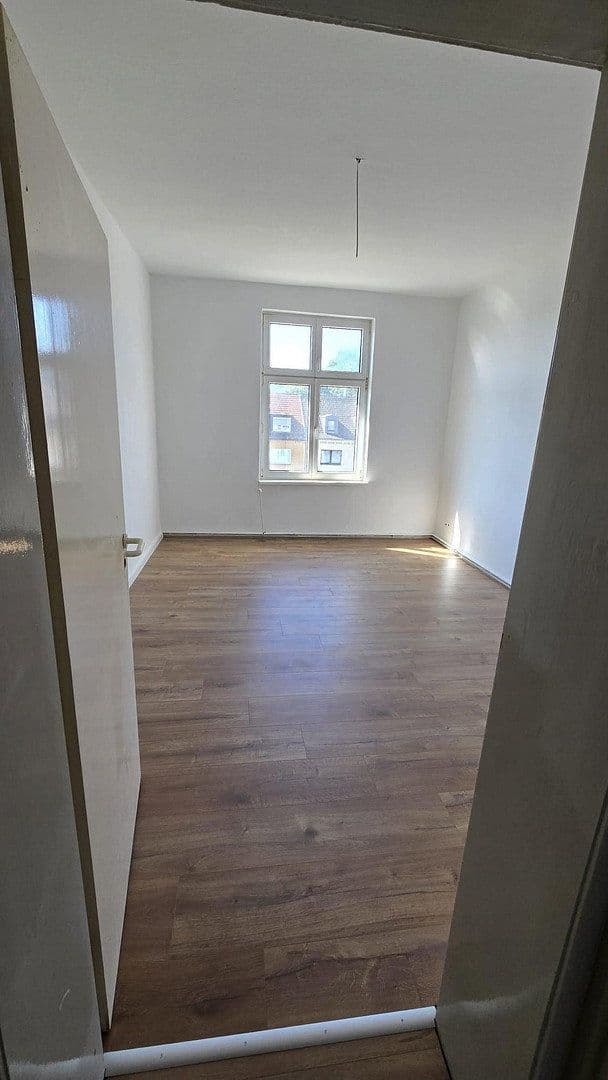 Pronájem bytu 2+1 63 m², Bochum, Severní Porýní-Vestfálsko Pronájem bytu 2+1 63 m², Bochum, Severní Porýní-Vestfálsko