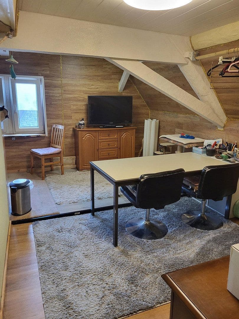 Prodej domu 200 m², pozemek 1.070 m², Heimweiler, Porýní-Falc Prodej domu 200 m², pozemek 1.070 m², Heimweiler, Porýní-Falc