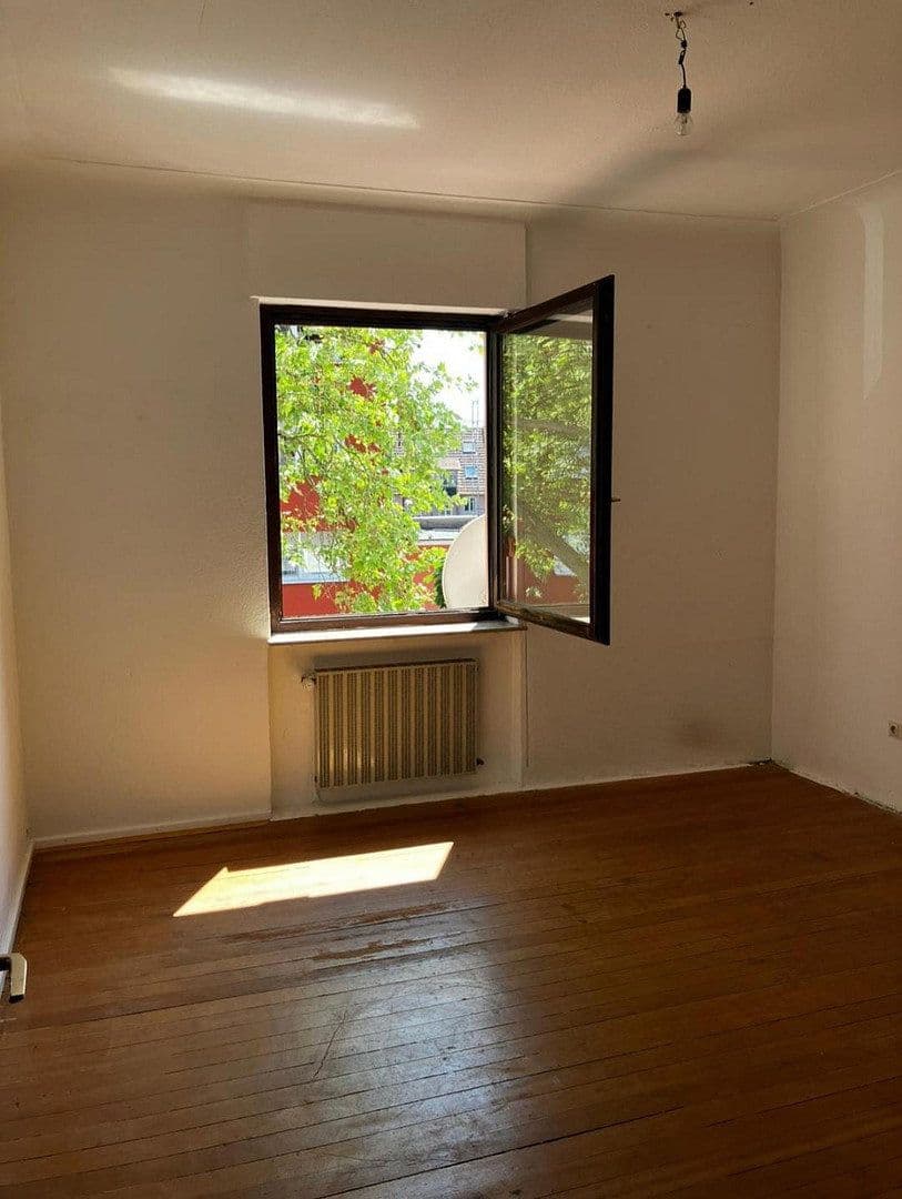 Prodej bytu 2+1 60 m², Pforzheim, Bádensko-Württembersko Prodej bytu 2+1 60 m², Pforzheim, Bádensko-Württembersko