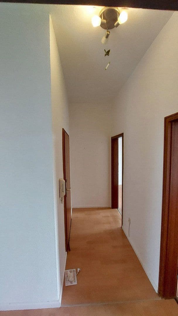 Prodej bytu 2+1 60 m², Pforzheim, Bádensko-Württembersko Prodej bytu 2+1 60 m², Pforzheim, Bádensko-Württembersko