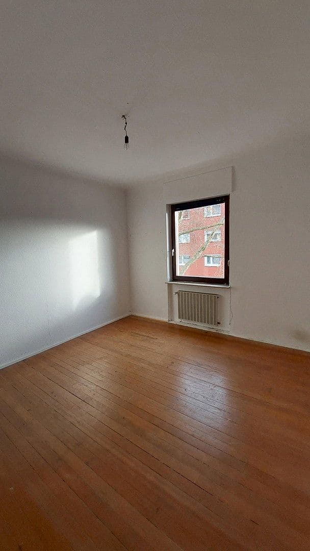 Prodej bytu 2+1 60 m², Pforzheim, Bádensko-Württembersko Prodej bytu 2+1 60 m², Pforzheim, Bádensko-Württembersko