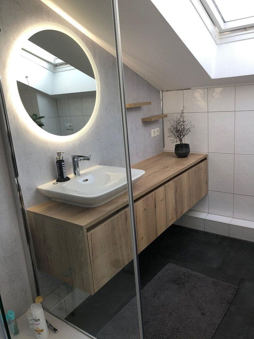 Prodej domu 163 m², pozemek 314 m², Rheinbach, Severní Porýní-Vestfálsko Prodej domu 163 m², pozemek 314 m², Rheinbach, Severní Porýní-Vestfálsko