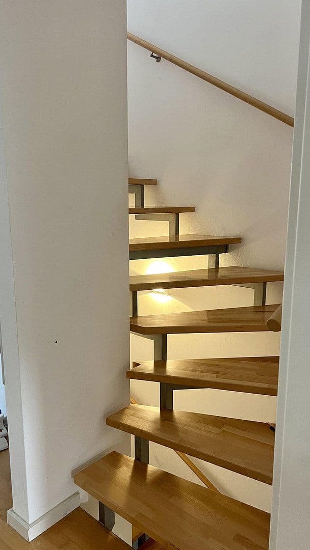 Prodej domu 163 m², pozemek 314 m², Rheinbach, Severní Porýní-Vestfálsko Prodej domu 163 m², pozemek 314 m², Rheinbach, Severní Porýní-Vestfálsko