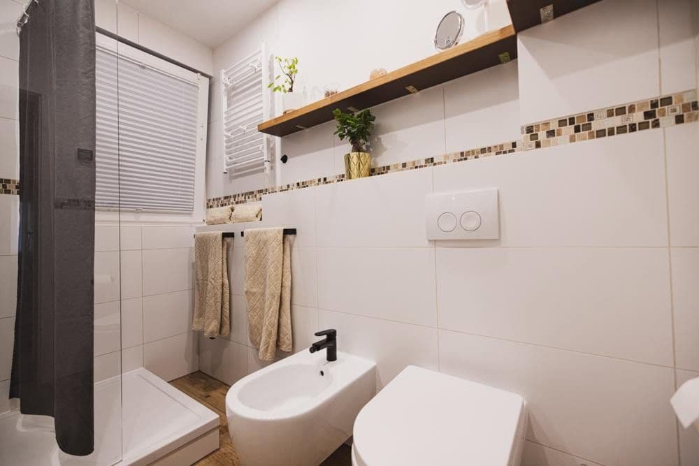Prodej bytu 3+1 61 m², Wiehl, Severní Porýní-Vestfálsko Prodej bytu 3+1 61 m², Wiehl, Severní Porýní-Vestfálsko