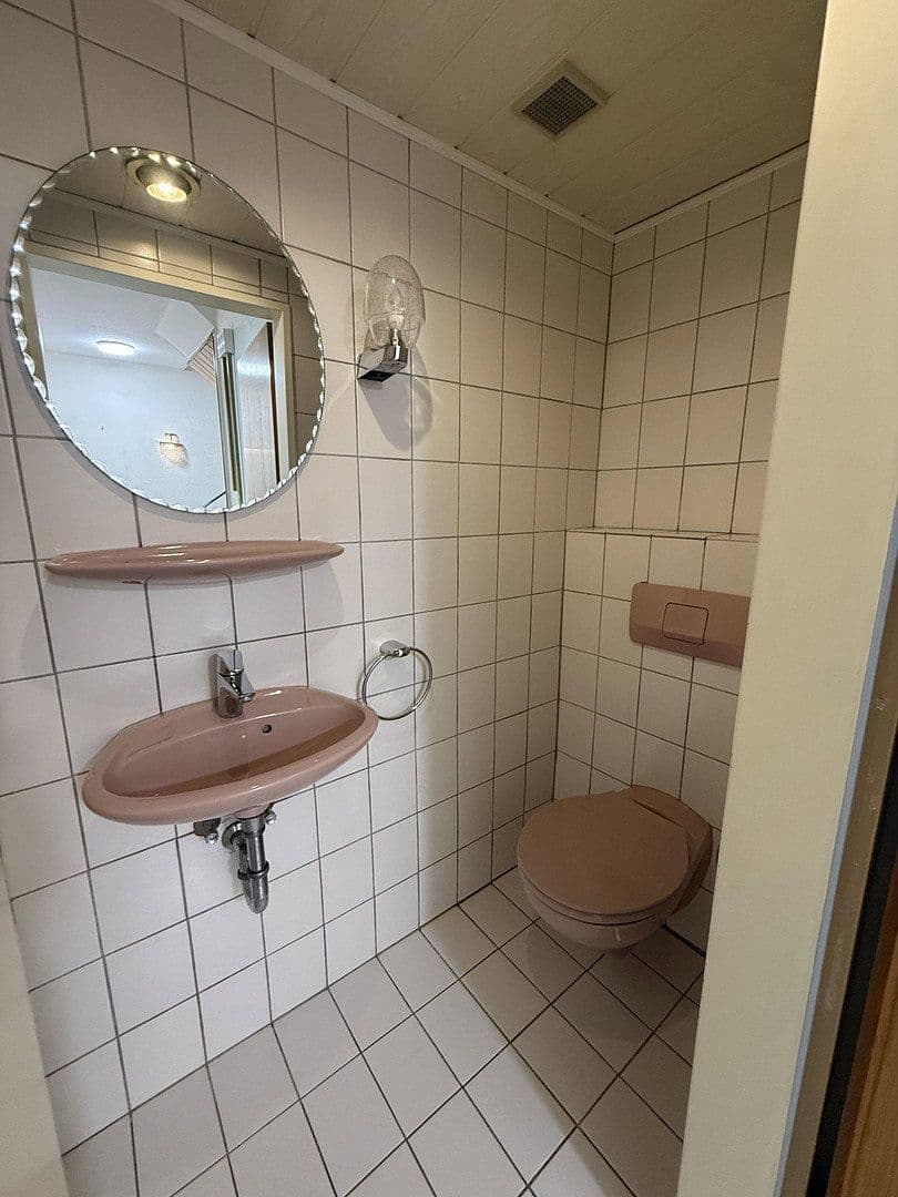 Prodej domu 125 m², pozemek 219 m², Osnabrück, Dolní Sasko Prodej domu 125 m², pozemek 219 m², Osnabrück, Dolní Sasko