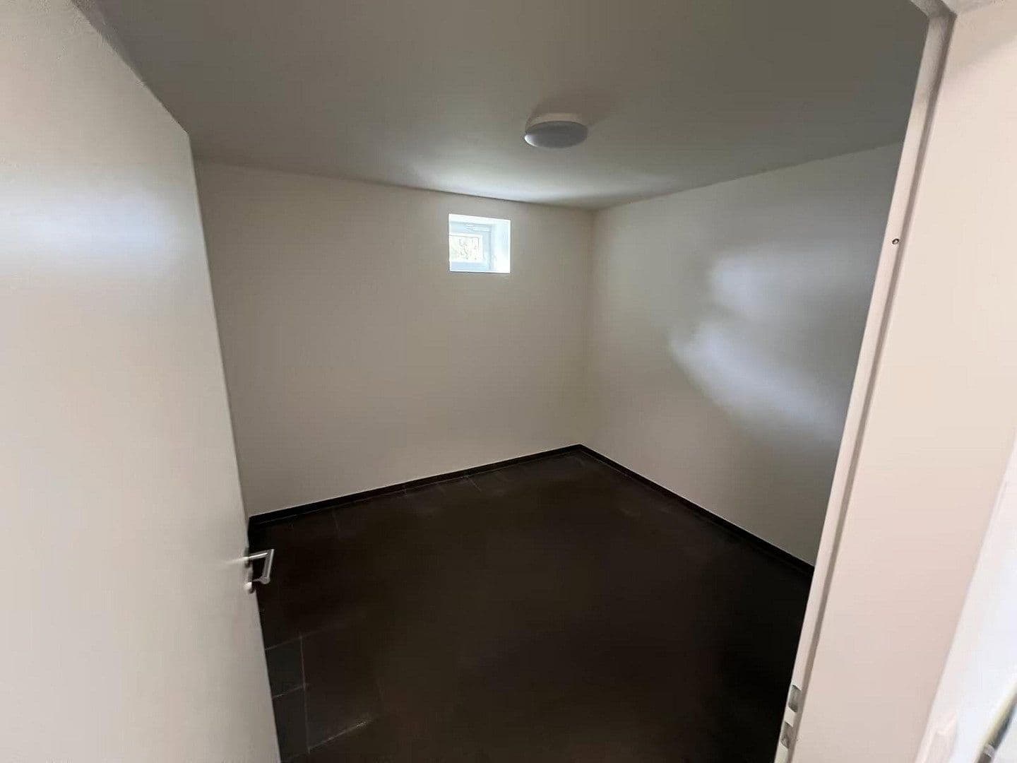 Pronájem nebytového prostoru 2.500 m², An der illau 19, Marschacht, Dolní Sasko Pronájem nebytového prostoru 2.500 m², An der illau 19, Marschacht, Dolní Sasko