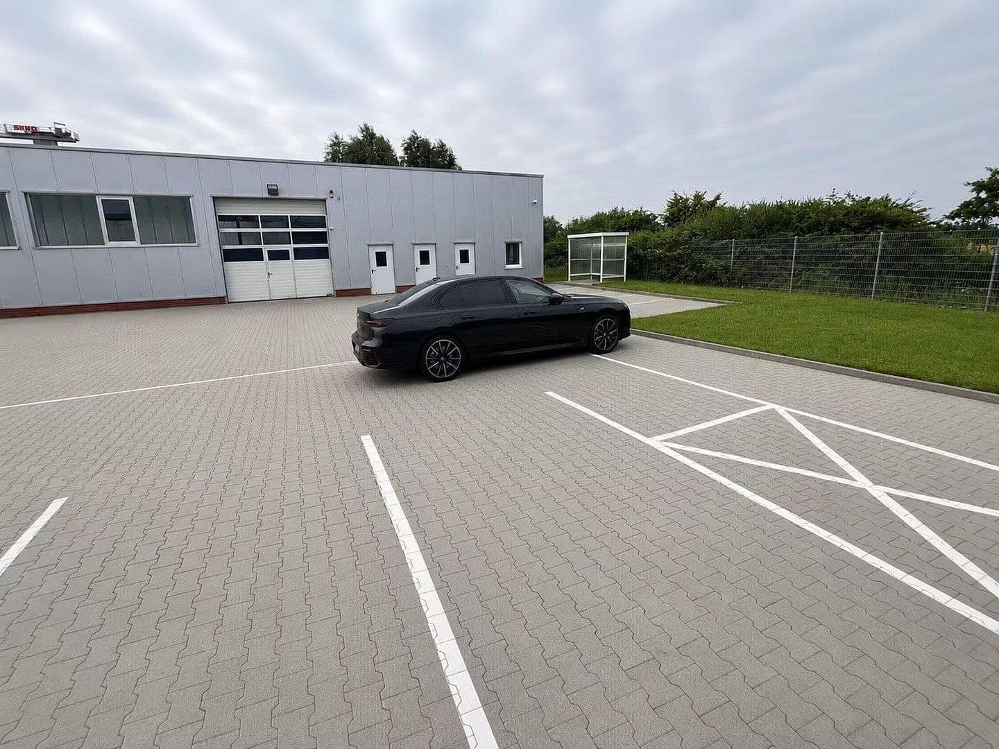 Pronájem nebytového prostoru 2.500 m², An der illau 19, Marschacht, Dolní Sasko Pronájem nebytového prostoru 2.500 m², An der illau 19, Marschacht, Dolní Sasko
